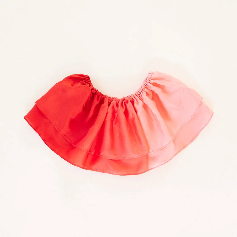 - Pregnant cat delivery room warming boxStrawberry Tutu