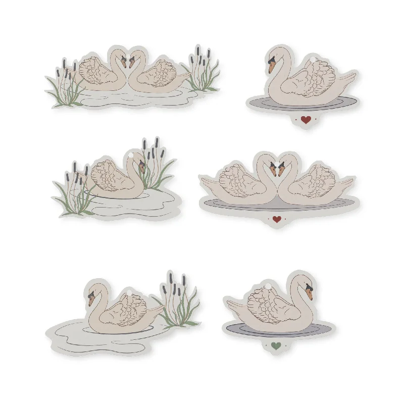 - Dog disposable foam shower gelKonges Sløjd Gift Tags | Swan 12 Pack