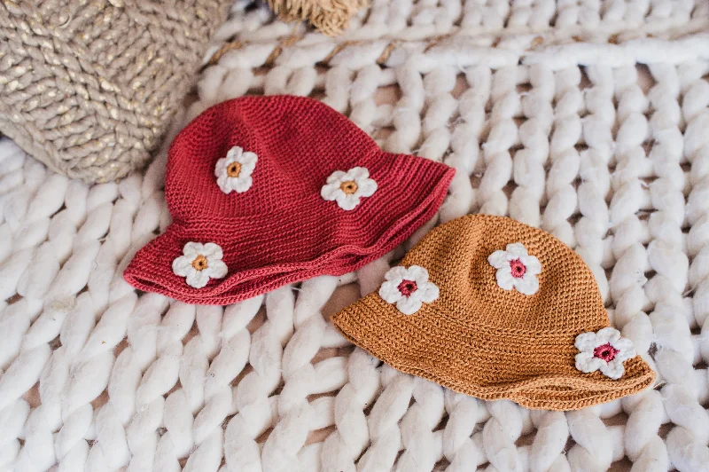 - Cat stress soothing sprayBucket Hat with Flowers (Crochet)