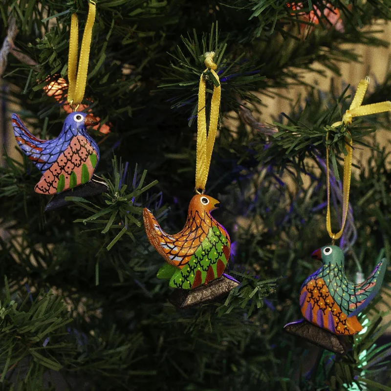 - Dog anti-slip matSweet Chickens Wood Alebrije Chicken Ornaments (Set of 5) from Mexico