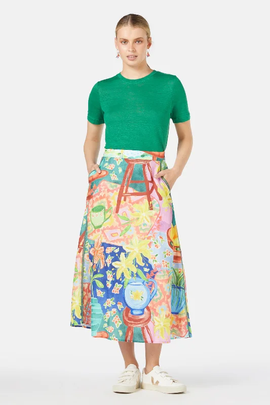 - Foldable and portable cat bagWeekend Away Linen Skirt
