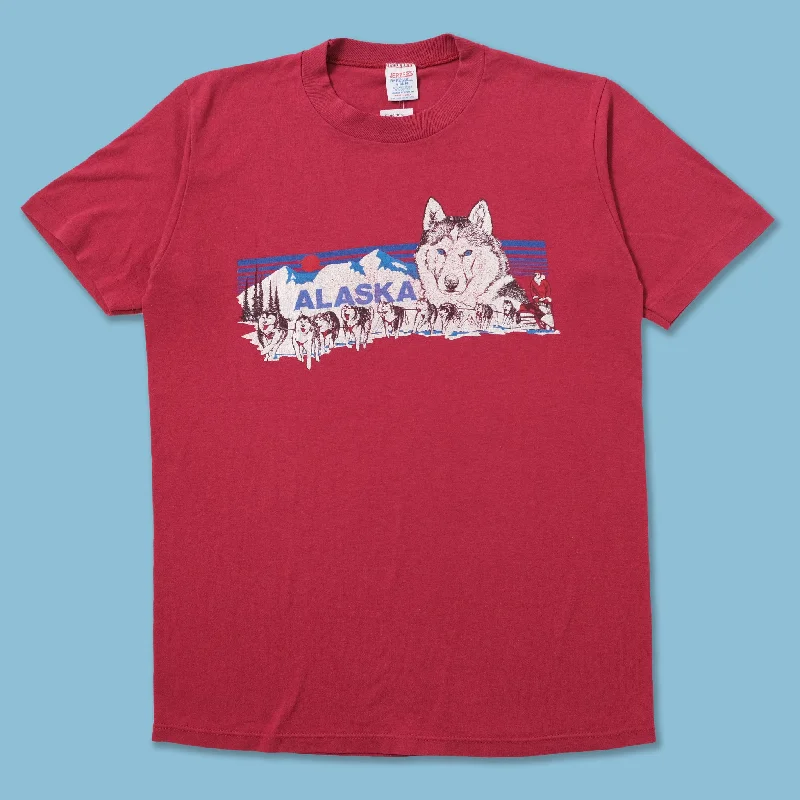 - Air box TSA certified check-inVintage Alaska Wolves T-Shirt Small / Medium