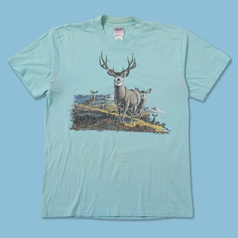 - Pet monitor with cameraVintage Deer T-Shirt Large / XLarge