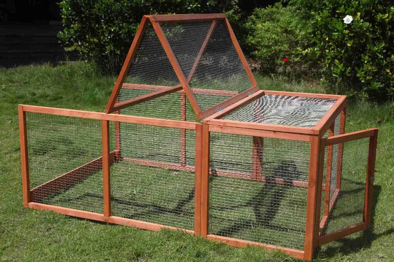 - Pet water dispenser UV sterilization versionYES4PETS Large Chicken Coop Run Guinea Pig Cage Villa Extension Rabbit Hutch House Pen