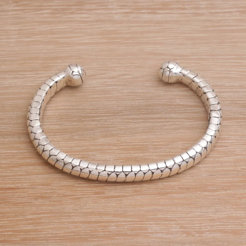 - Pet stroller can be taken on the planeKomodo Cuff Sterling Silver Cuff Bracelet Handcrafted in Bali - Pet stroller can be taken on the planeKomodo Cuff Sterling Silver Cuff Bracelet Handcrafted in Bali