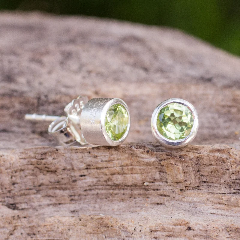 - Cat hair ball removal and hair removal creamLight Peridot on Brushed Sterling Silver Stud Earrings - Cat hair ball removal and hair removal creamLight Peridot on Brushed Sterling Silver Stud Earrings