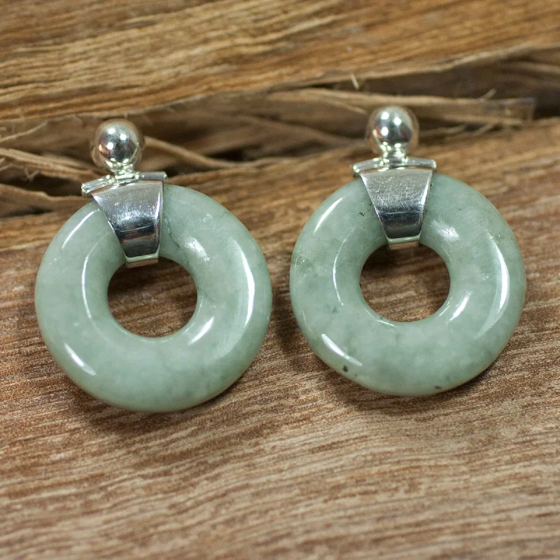 - Chinchilla cooling ice nest ceramic plateEndless Melody Modern Light Green Jade Earrings