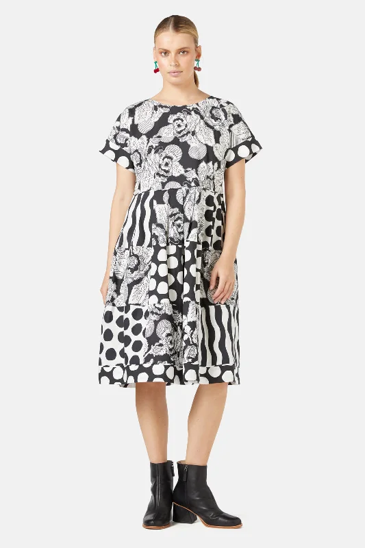 - Pet monitor with cameraSeeing Spots Patchwork Dress