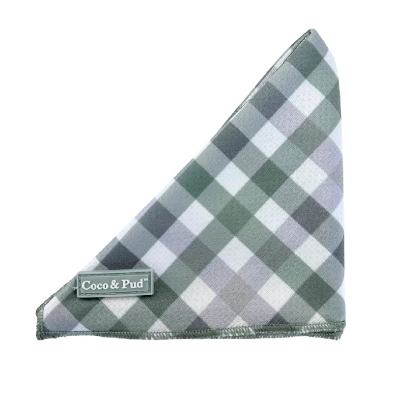 - Pet stroller can be taken on the planeGingham Olive Grey Cat Bandana