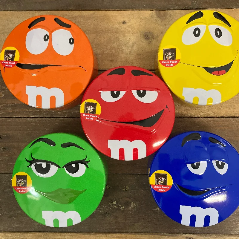 - Dog anti-slip mat2x M&M's Chocolate tins (2x200g)